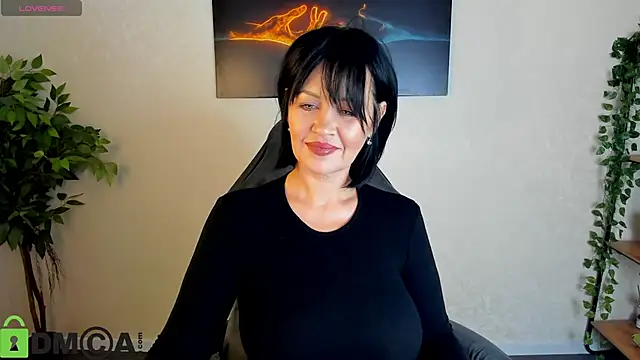 Sara Devills online show from 03/27/26, 09:21