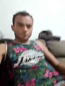 Snapshot of Morenodotado0 chatting on 11/08/25, 03:50 Morenodotado0 online show from 11/08/25, 03:50