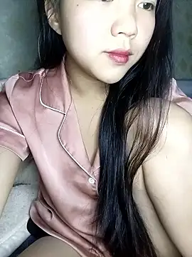 Quynhsumon online show from 01/15/26, 03:16