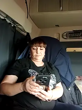 Snapshot of Ryslana0070 chatting on 11/17/25, 11:38 Ryslana0070 online show from 11/17/25, 11:38