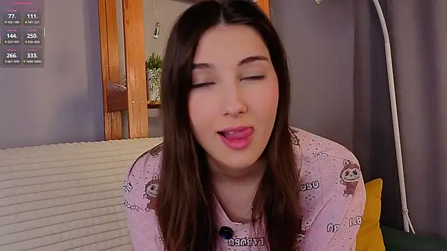 KateCahee online show from 01/12/26, 02:28