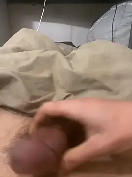 Snapshot of f7al00 chatting on 11/08/25, 03:34 f7al00 online show from 11/08/25, 03:34