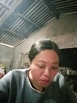 Nadia-a online show from 11/05/25, 11:49