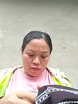 Nadia-a online show from 11/08/25, 02:45