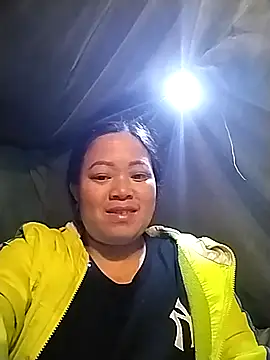 Nadia-a online show from 11/20/25, 09:31