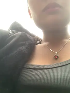 Lara-11 online show from 12/16/25, 02:05