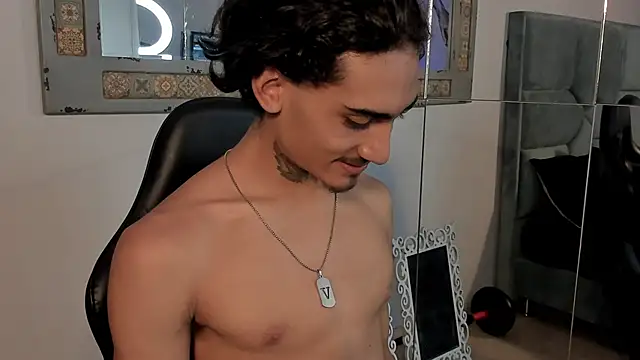 Mr Strike online show from 10/27/25, 02:37