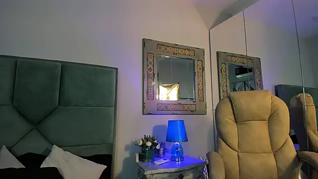 Mr Strike online show from 11/27/25, 03:19