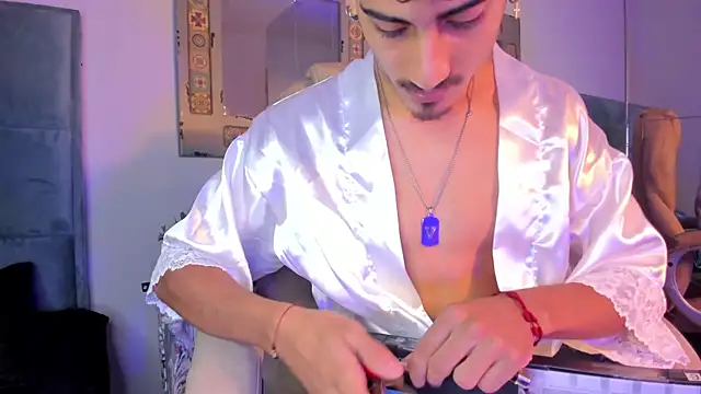 Mr Strike online show from 01/05/26, 07:17