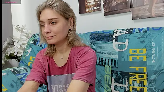 Tenderly Sophie online show from 02/01/26, 01:37