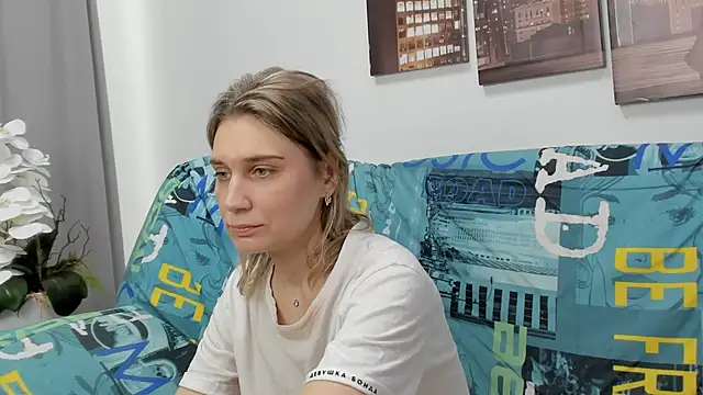 Tenderly Sophie online show from 02/13/26, 08:21