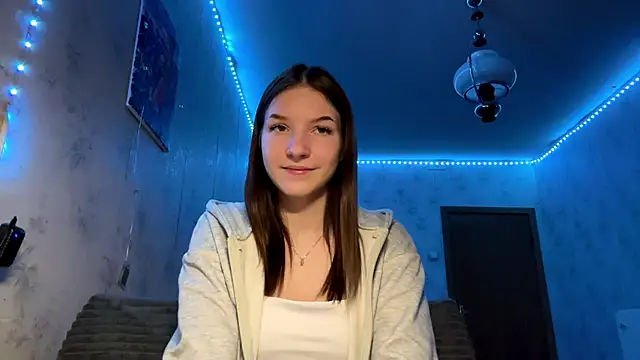 Snapshot of Beauty_miIa chatting on 10/30/25, 03:13 Beauty miIa online show from 10/30/25, 03:13