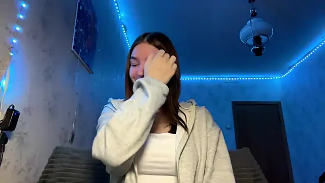 Snapshot of Beauty_miIa chatting on 11/03/25, 09:16 Beauty miIa online show from 11/03/25, 09:16