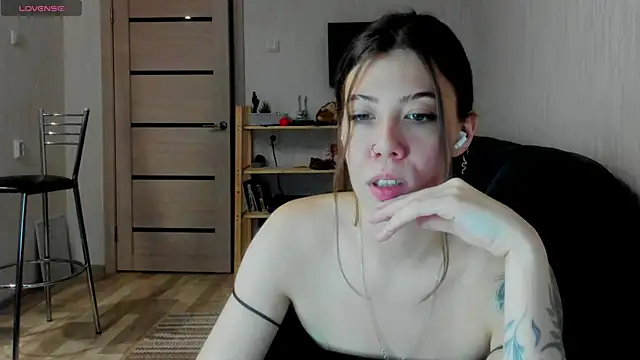 twinkle rosie online show from 01/16/26, 12:42