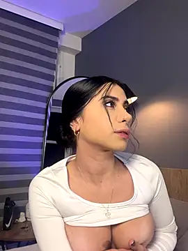 Leila Carteer online show from 11/28/25, 10:34