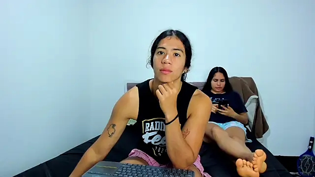 AshleyDeLuca  online show from 01/11/26, 06:13