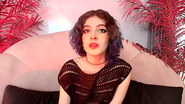 Tina Holden online show from 10/30/25, 07:36