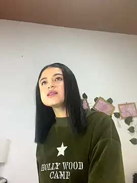 Snapshot of Evelinmiller97 chatting on 10/30/25, 12:34 Evelinmiller97 online show from 10/30/25, 12:34