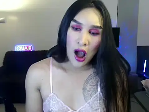KeraMitenaa online show from 05/12/26, 09:39