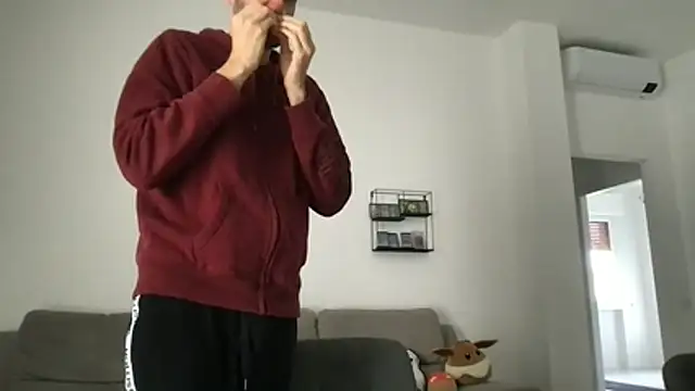 LukaShyGuy online show from 11/19/25, 08:14