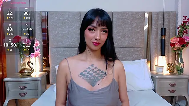 Snapshot of Penelope-Cross chatting on 02/11/26, 02:44 Penelope-Cross online show from 02/11/26, 02:44