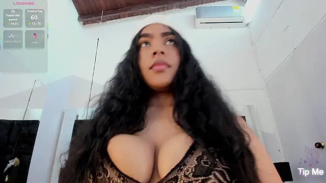 EmmadaSilva online show from 02/27/26, 06:08