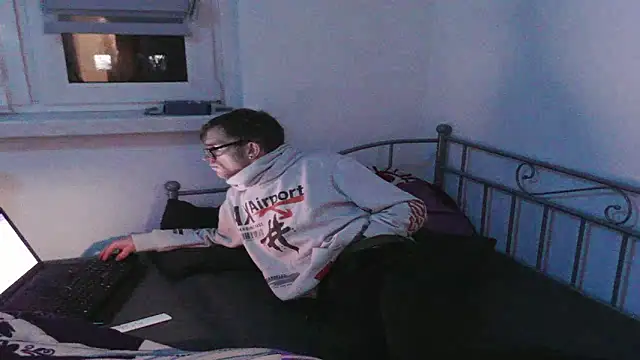StephPra94 online show from 02/23/26, 11:35