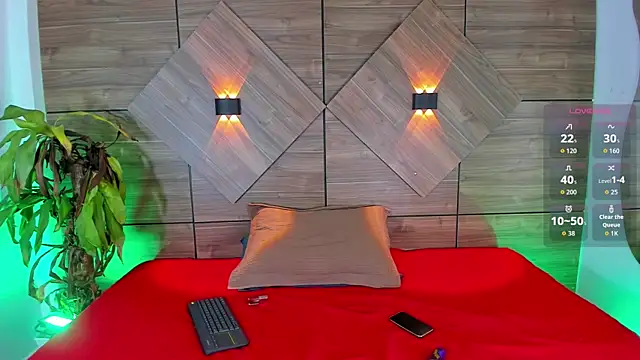 RosseDeAmore online show from 11/23/25, 03:23