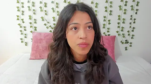 emily jonessxx online show from 02/12/26, 06:14