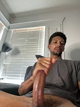 BigPrettyDick777 online show from 05/05/26, 07:33