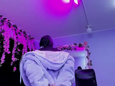 Gabyy Cooper  online show from 03/25/26, 02:50