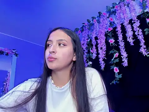 Gabyy Cooper  online show from 05/08/26, 02:39