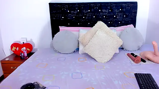 RubyLuxeX online show from 05/23/26, 05:50