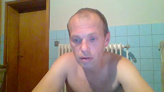 tommy3300 online show from 10/24/25, 05:26