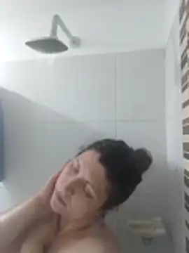 Snapshot of loresexylove chatting on 10/31/25, 05:25 loresexylove online show from 10/31/25, 05:25