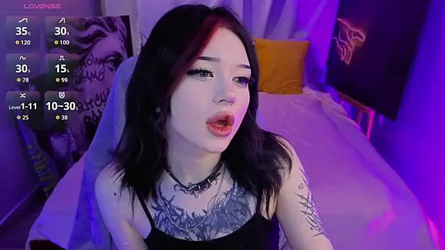 Emma Kirks online show from 05/16/26, 05:48