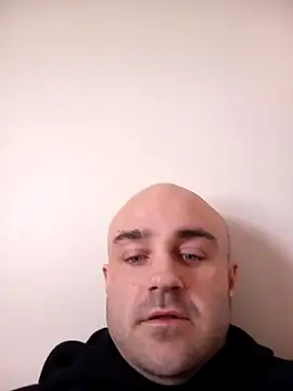 BulbasaurIsmettv online show from 02/09/26, 06:12