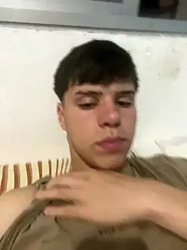 lucaaa 01 online show from 10/22/25, 06:24