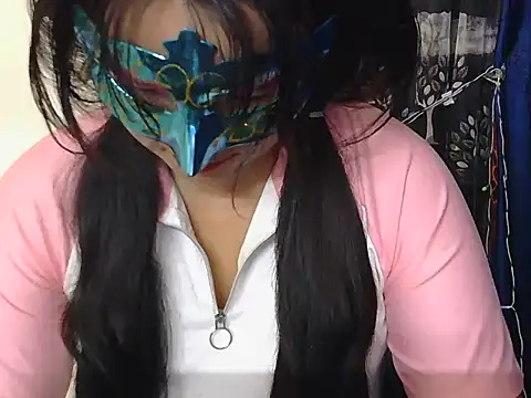 Snapshot of crazy_witch chatting on 11/09/25, 07:12 crazy witch online show from 11/09/25, 07:12