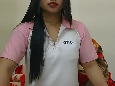 Snapshot of crazy_witch chatting on 12/17/25, 05:19 crazy witch online show from 12/17/25, 05:19