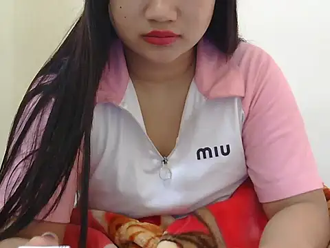 Snapshot of crazy_witch chatting on 12/18/25, 06:41 crazy witch online show from 12/18/25, 06:41