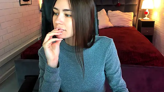 lollyrais online show from 12/22/25, 03:20