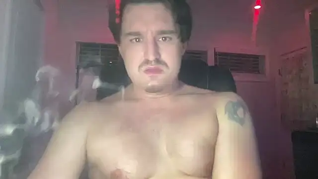 Snapshot of andrenoma427 chatting on 11/23/25, 03:28 andrenoma427 online show from 11/23/25, 03:28