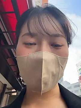 karenchaaan online show from 04/12/26, 12:59