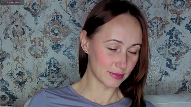 Snapshot of MissNatali_ chatting on 11/06/25, 01:06 MissNatali online show from 11/06/25, 01:06