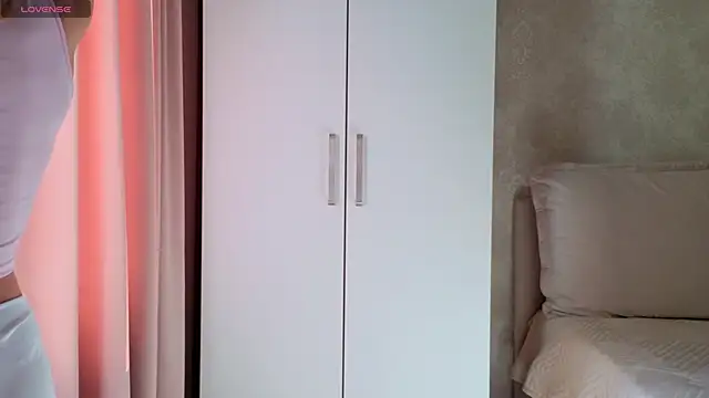 MissNatali  online show from 06/05/26, 02:29