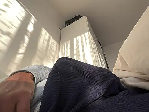 Snapshot of blacksamii2 chatting on 11/21/25, 09:08 blacksamii2 online show from 11/21/25, 09:08