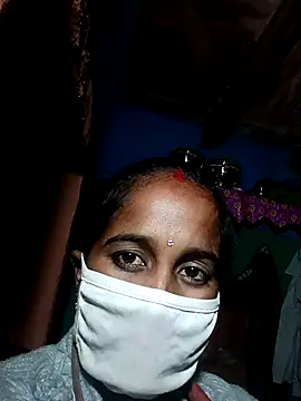 Snapshot of Hot_princess_1 chatting on 11/20/25, 05:01 Hot princess 1 online show from 11/20/25, 05:01