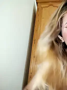 Snapshot of indilasixeey chatting on 10/26/25, 01:00 indilasixeey online show from 10/26/25, 01:00