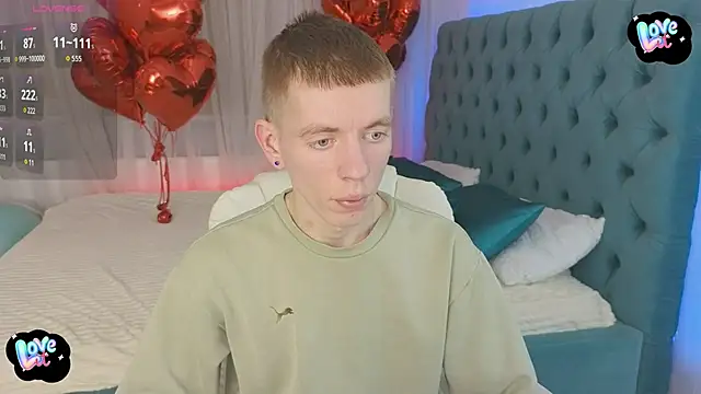 Cristian  Dior online show from 02/13/26, 09:22